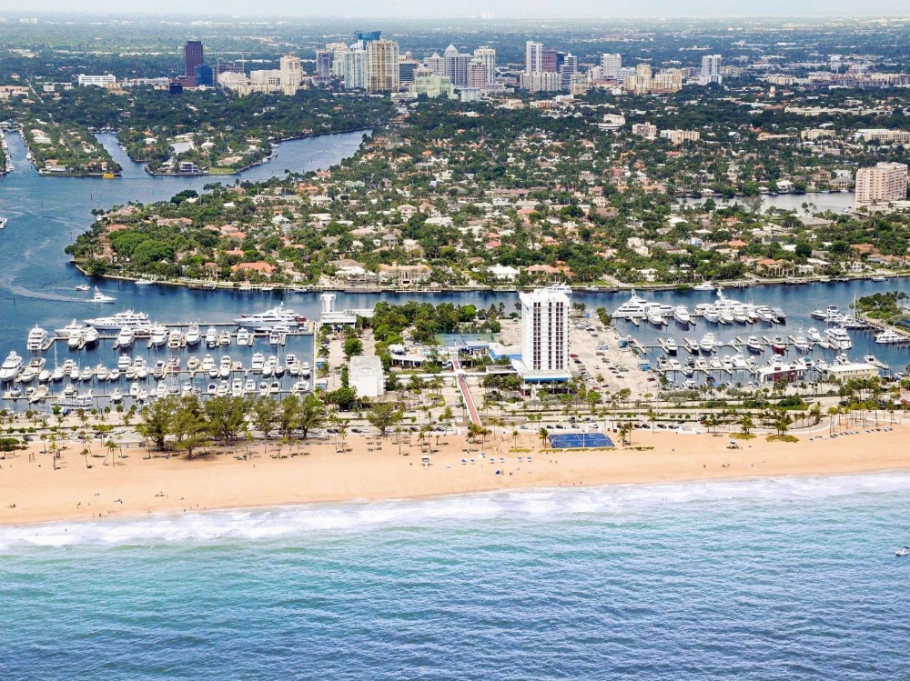 Bahia Mar Fort Lauderdale Beach- A DoubleTree By Hilton