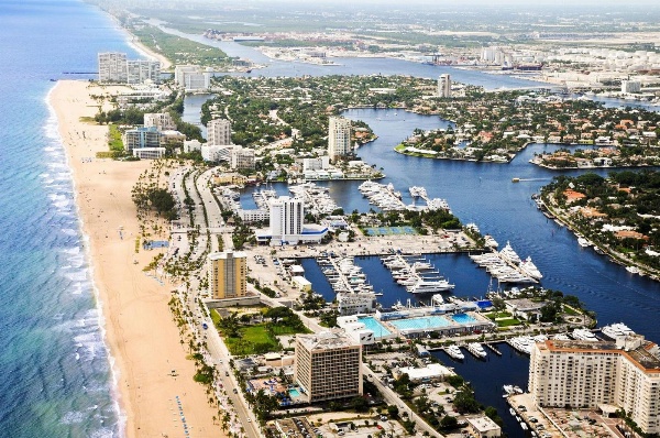 Bahia Mar Fort Lauderdale Beach- A DoubleTree By Hilton image 5