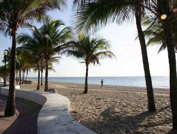 Bahia Mar Fort Lauderdale Beach- A DoubleTree By Hilton image 8